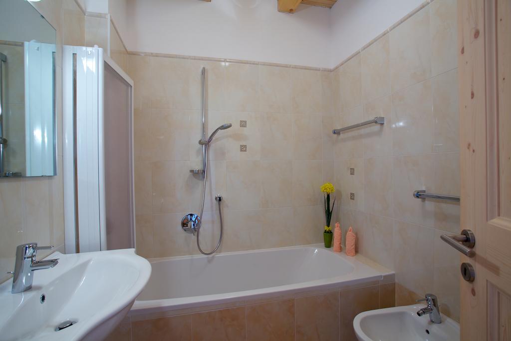 Angerle Hof Villa Нова Леванте Стая снимка